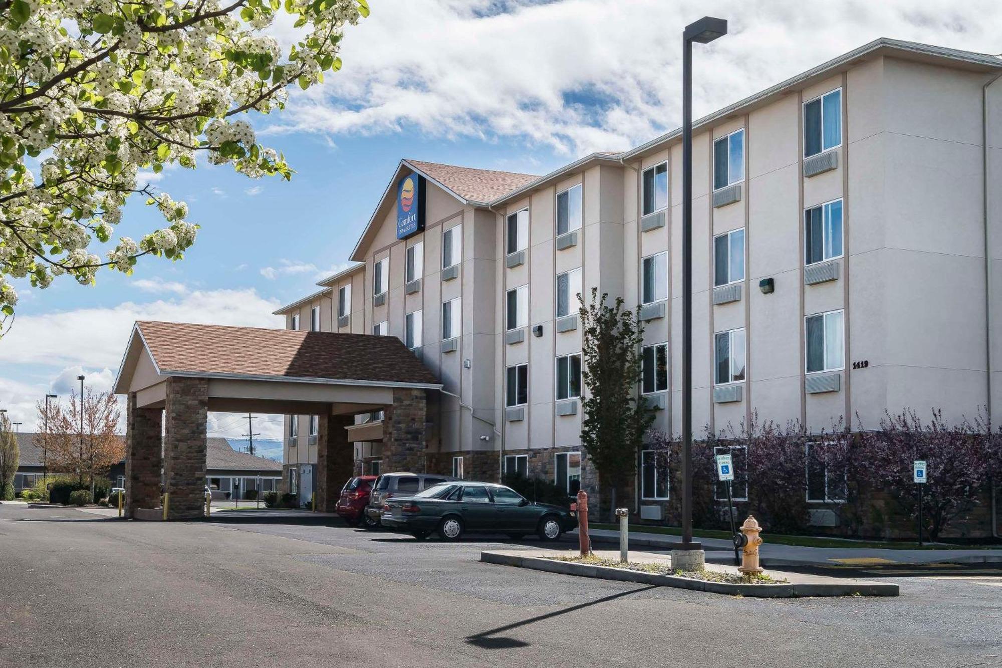 Comfort Inn & Suites Walla Walla Bagian luar foto